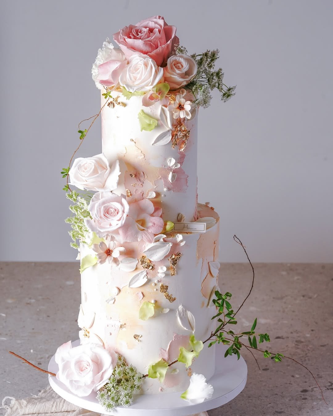  Painterly Floral Dream 