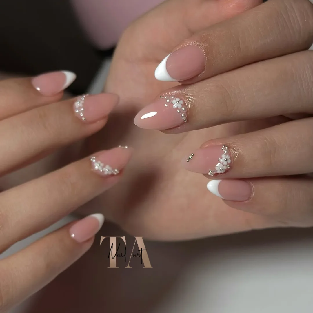 Petal-Lined Perfection 