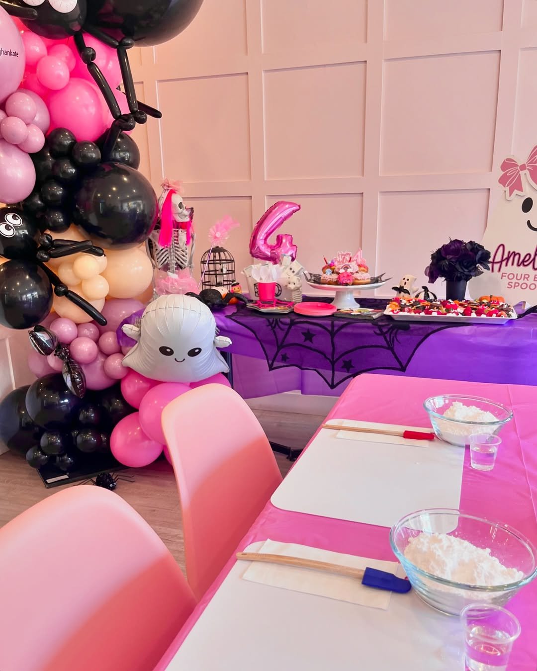 Pretty in Pink Spook 