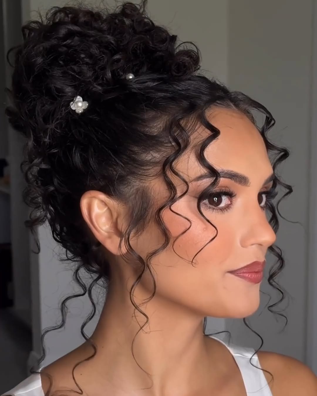 Regal Curly Crown