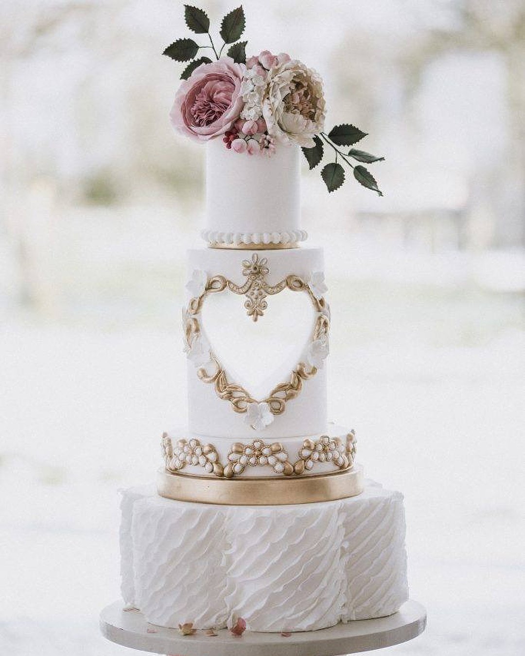 Regal Gold Heart Cake