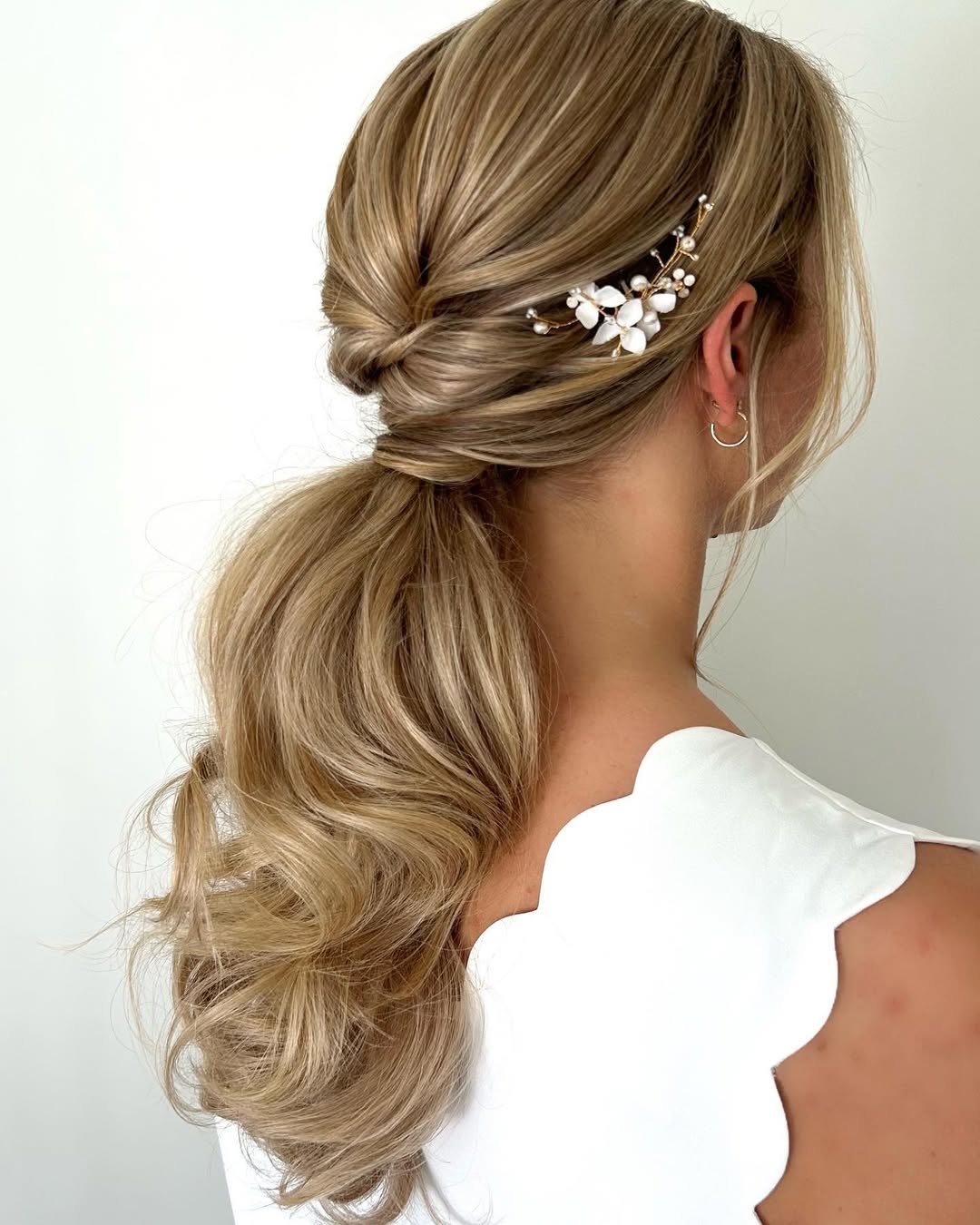  Sculpted Grace Ponytail 