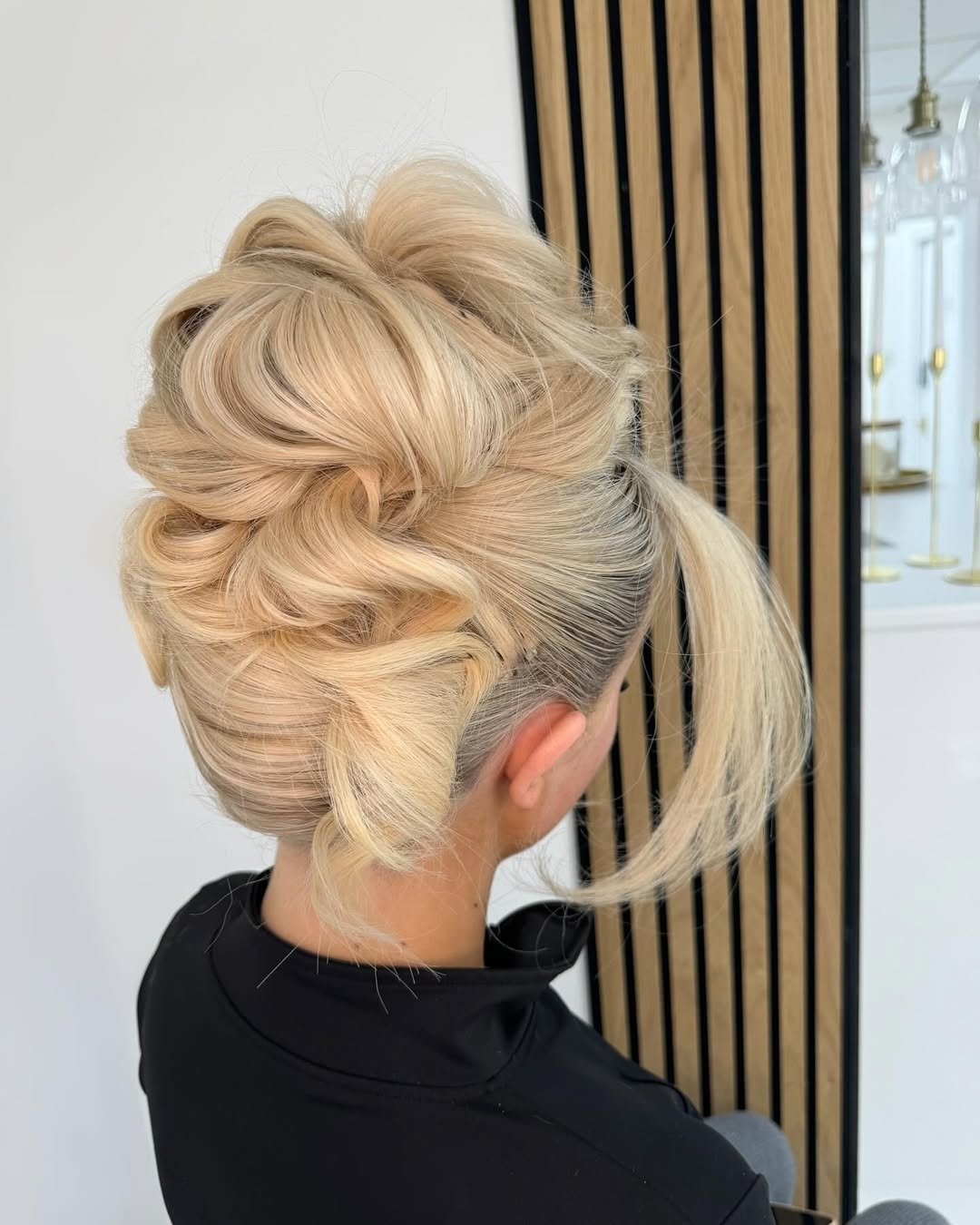 Sculpted Honey Waves