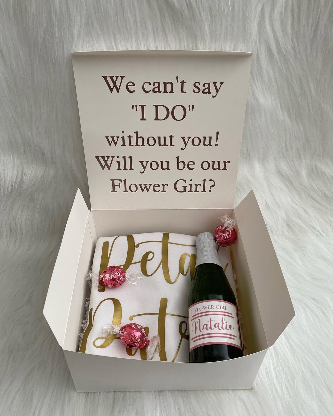 Simple & Chic Proposal 