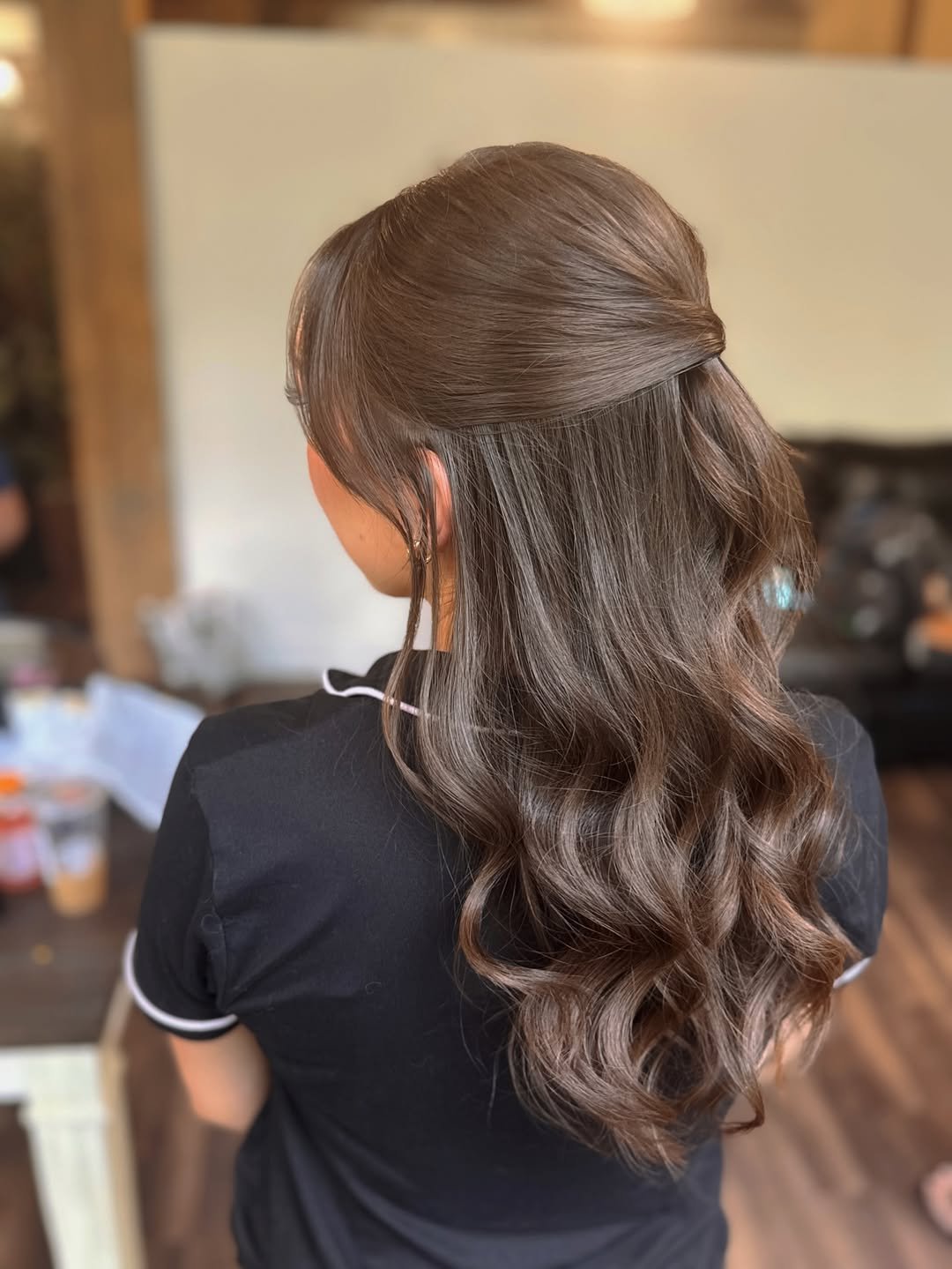 Sleek Hollywood Half-Up