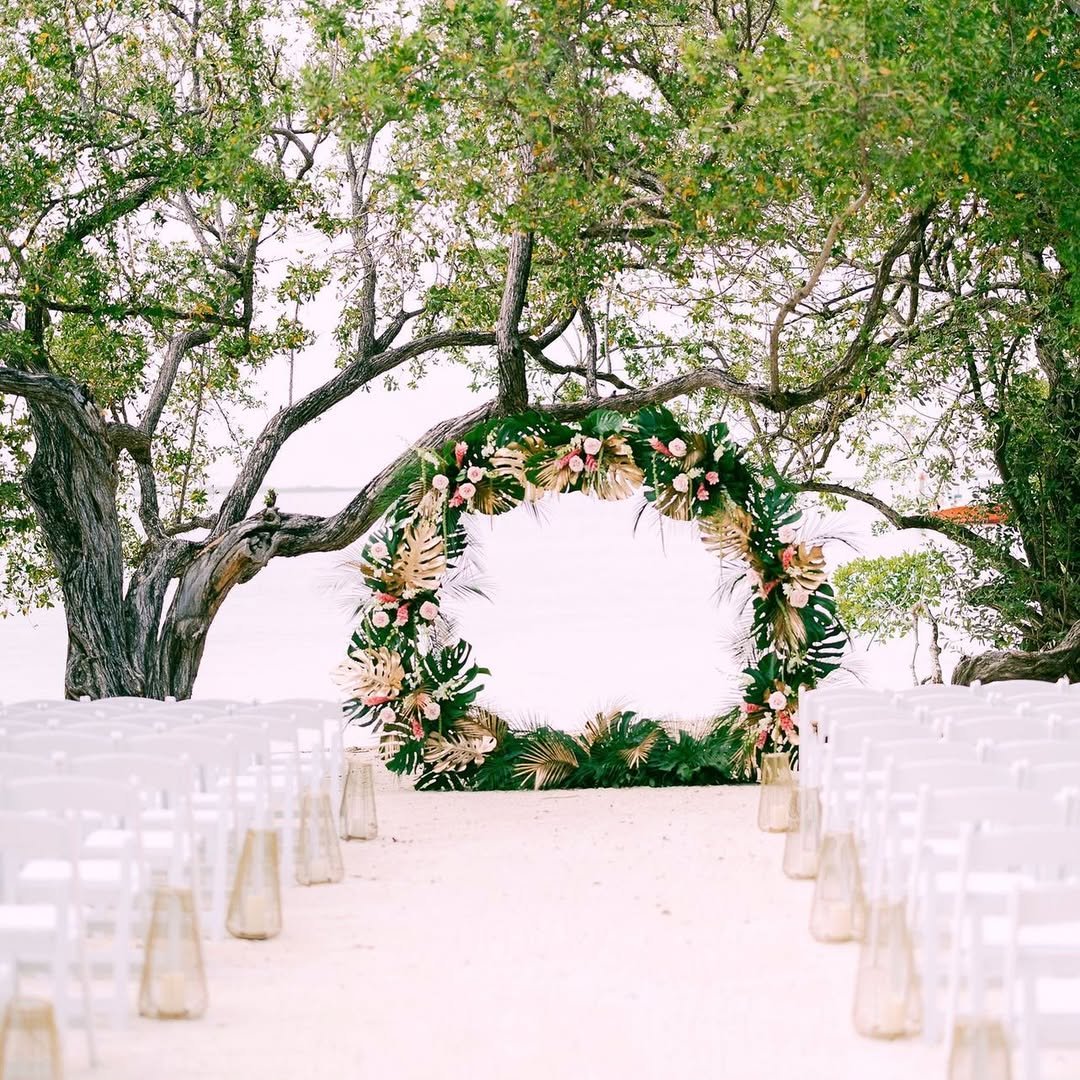 Tropical Archway Bliss
