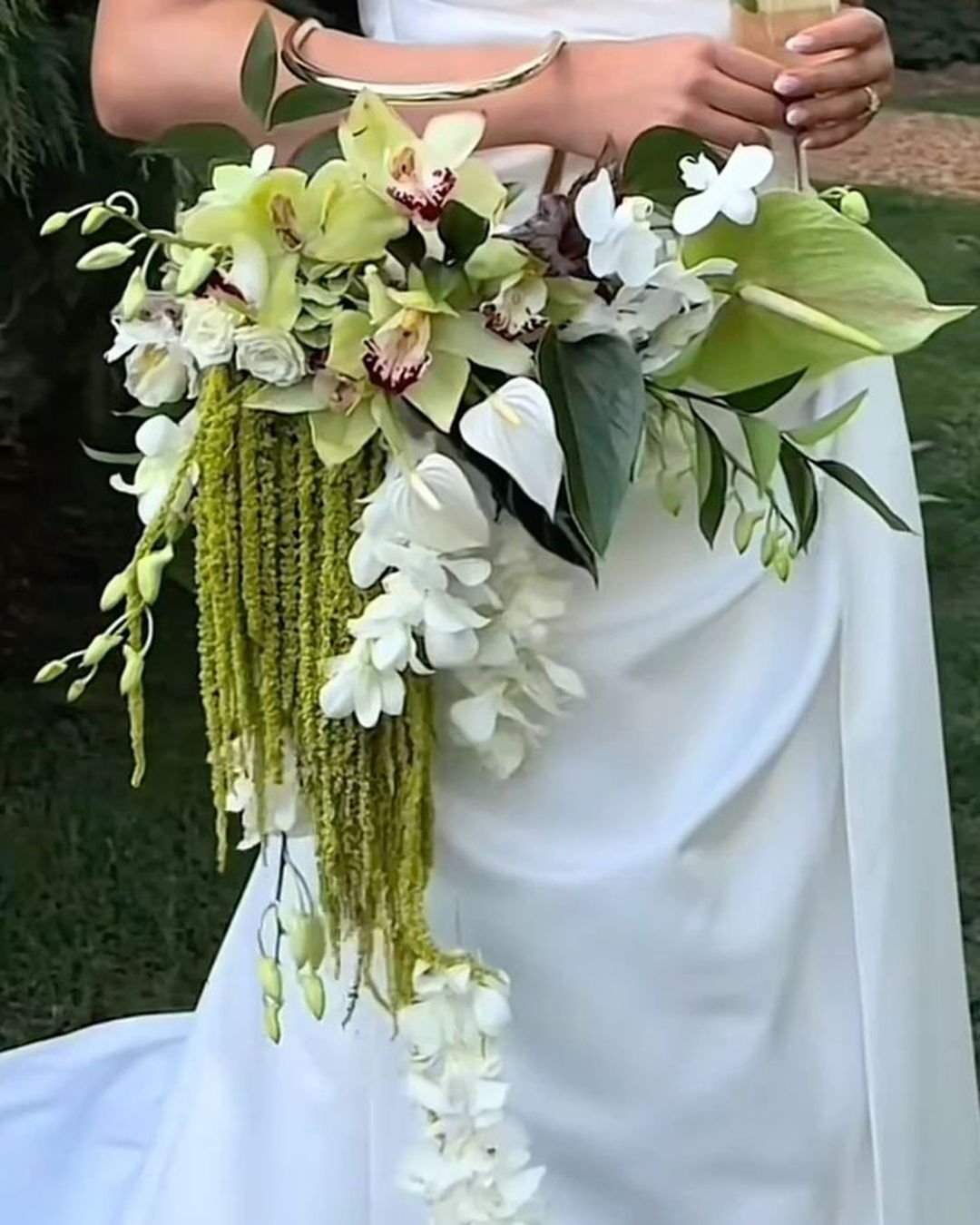 Tropical Modern Luxe 