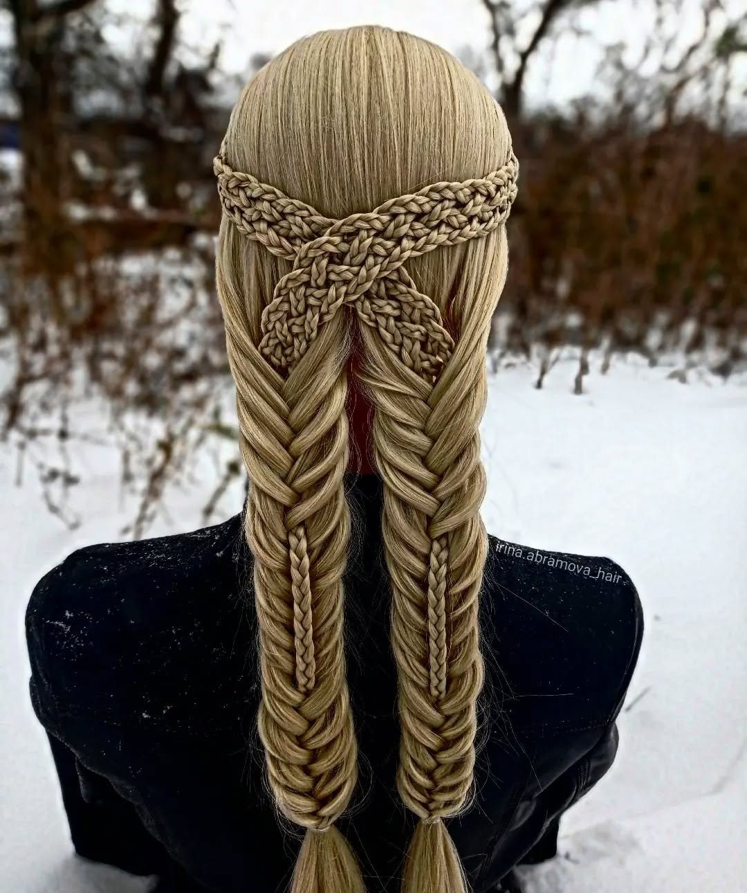 Twin Fishtail Majesty 