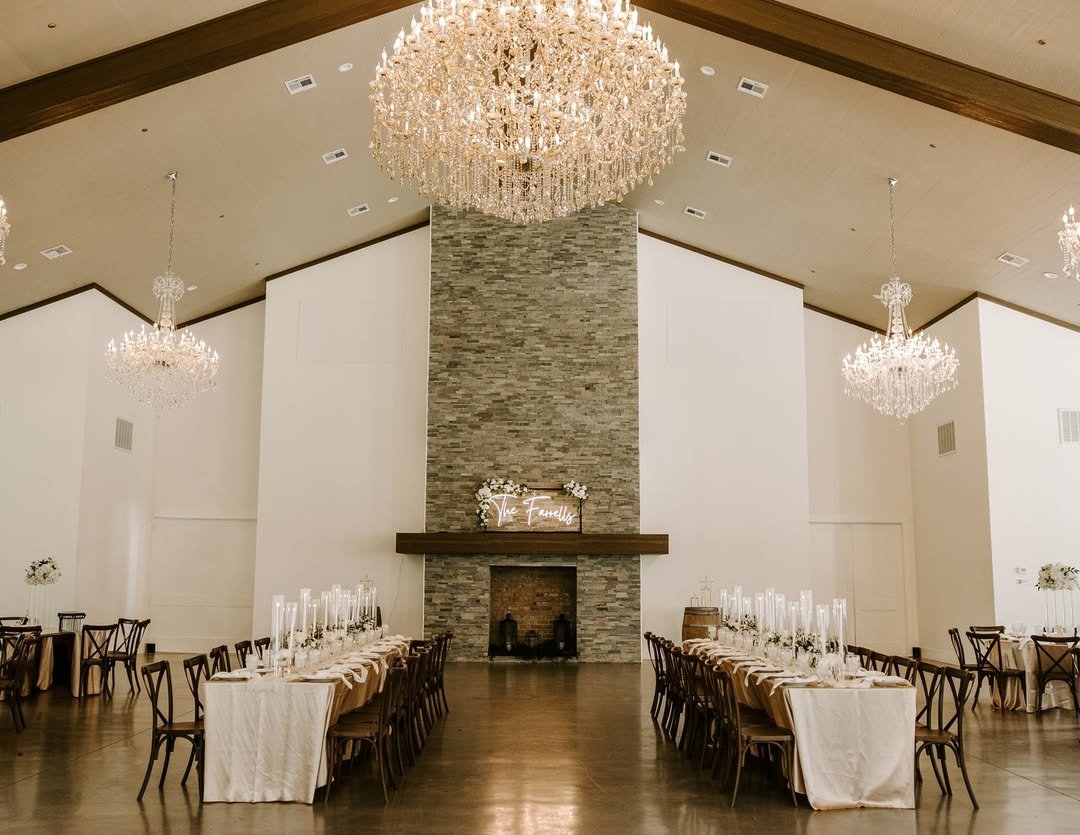 Crystal Ballroom Warmth 