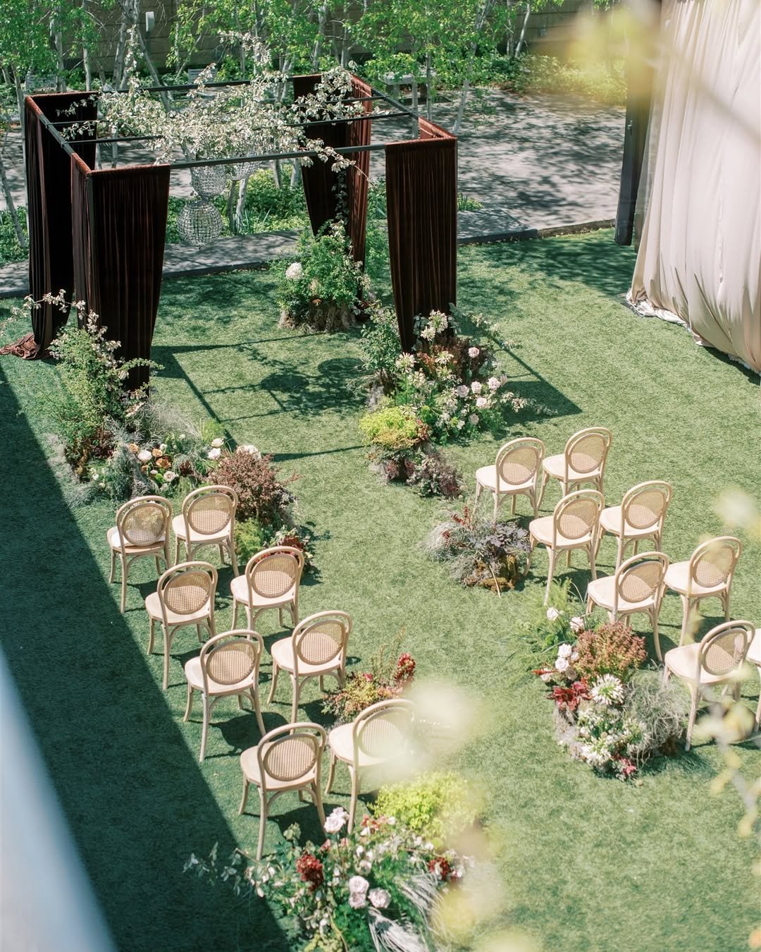  Garden Ceremony Chic 