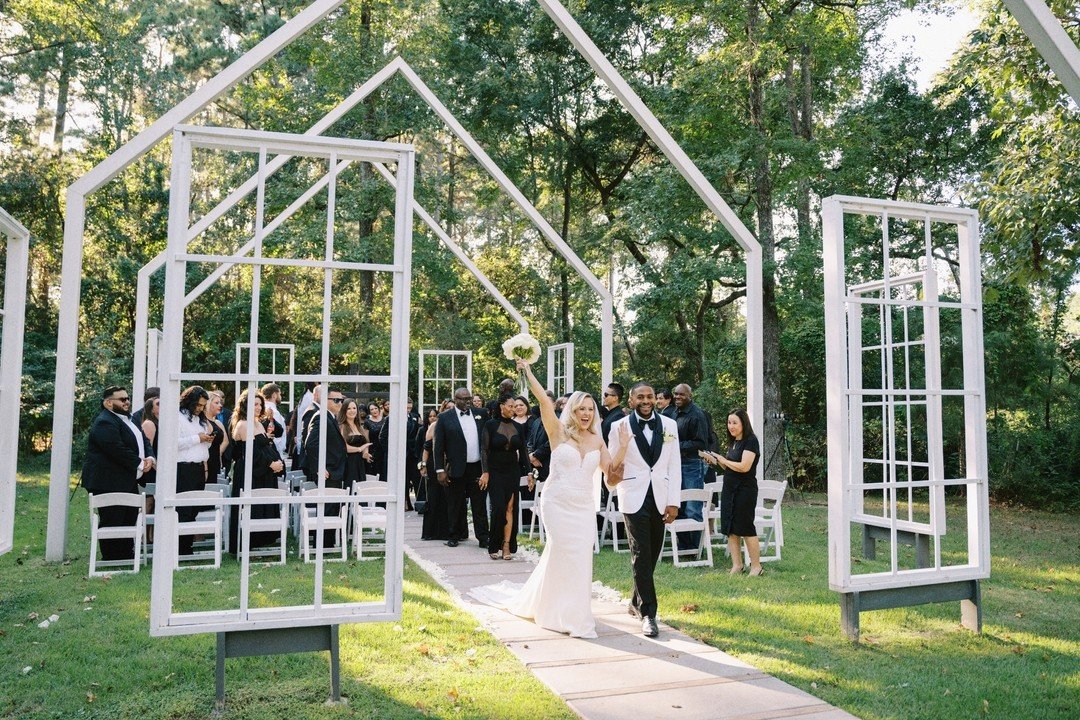  Modern Outdoor Chapel Frames