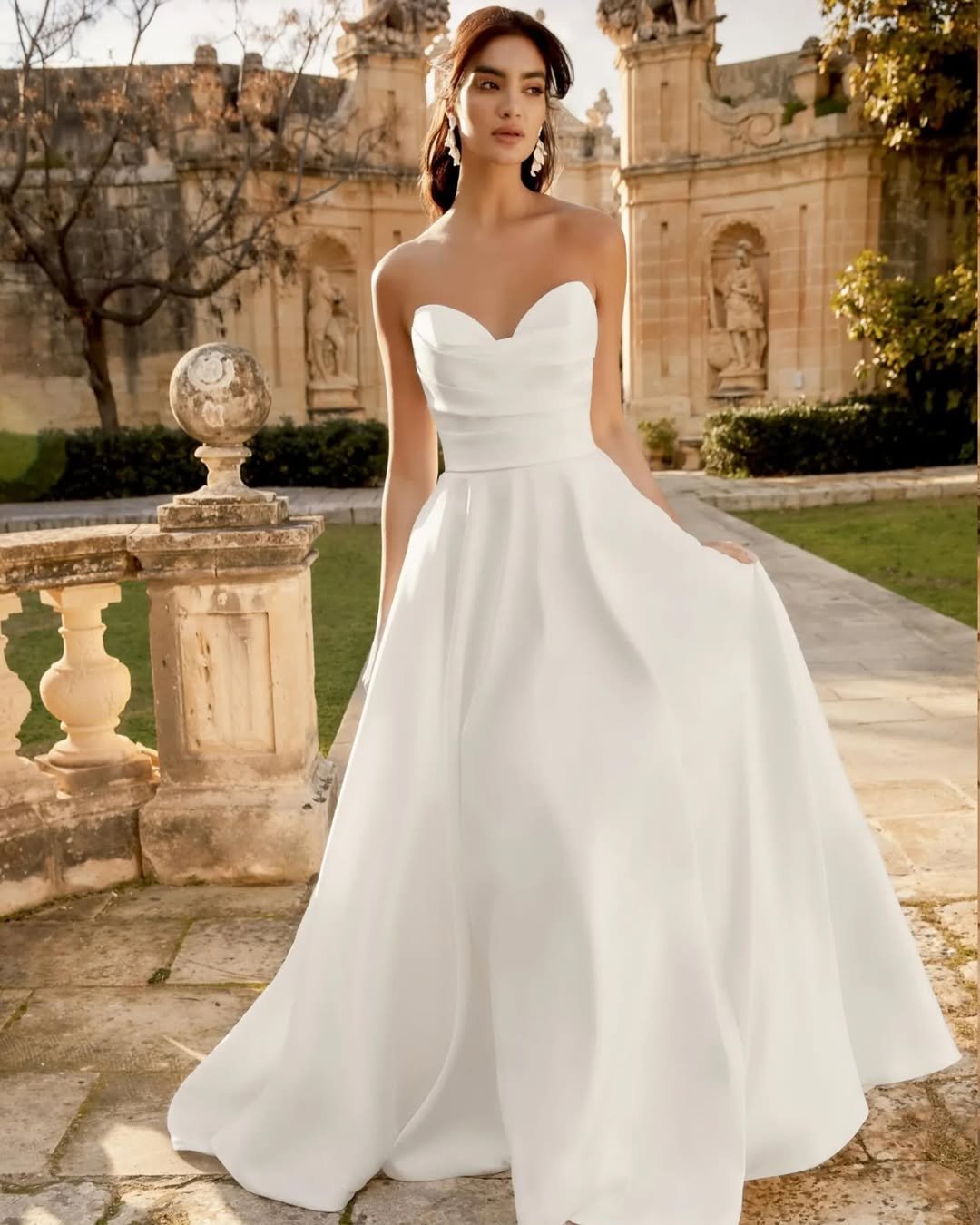 Royal Courtyard Radiance 