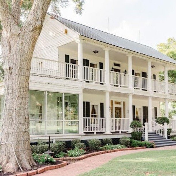  Southern Porch Elegance 