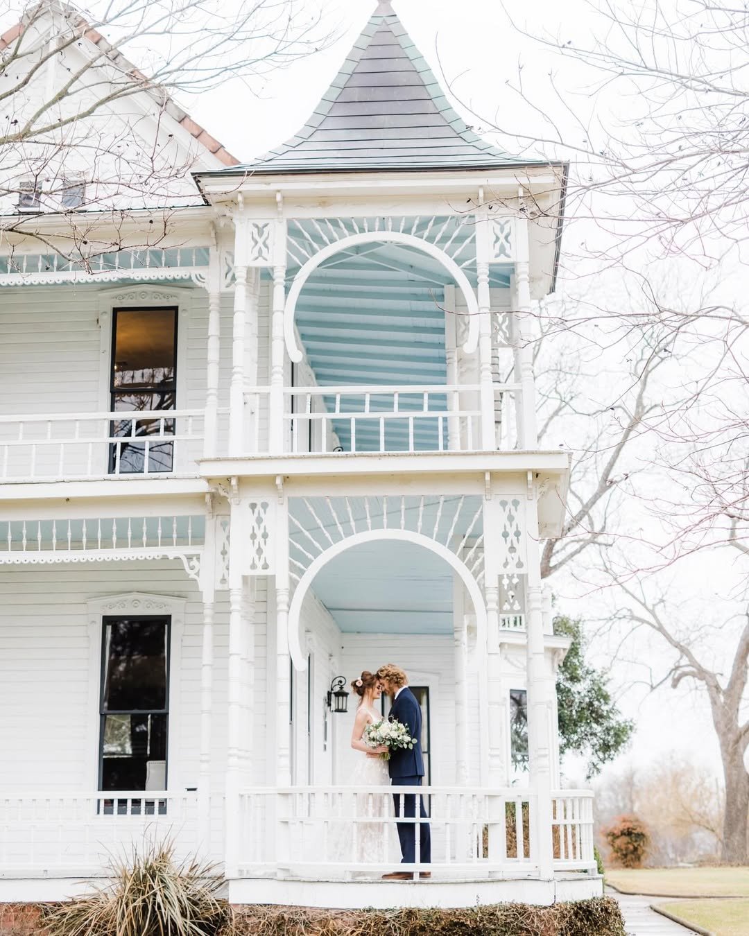 Victorian Romance Porch 