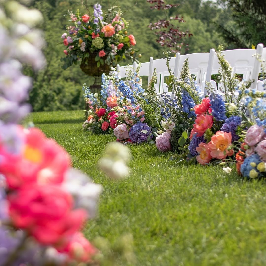 Wildflower Meadow Aisle 